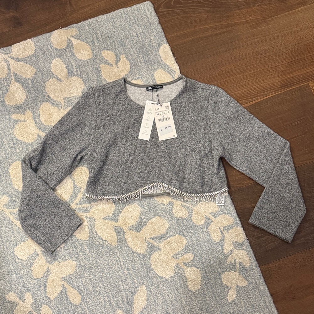 Zara Gray Cropped Sweater w Metal Detail